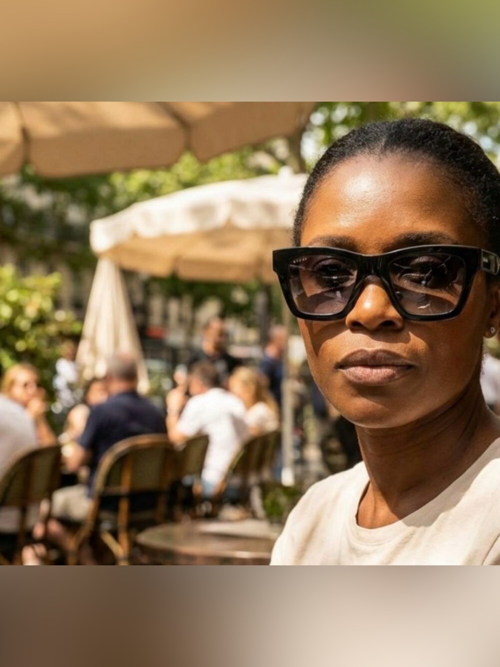 Gucci Sunglasses - Picture 12 of 14